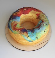 Торт Радужный пончик