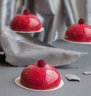 Пирожное Малина-личи